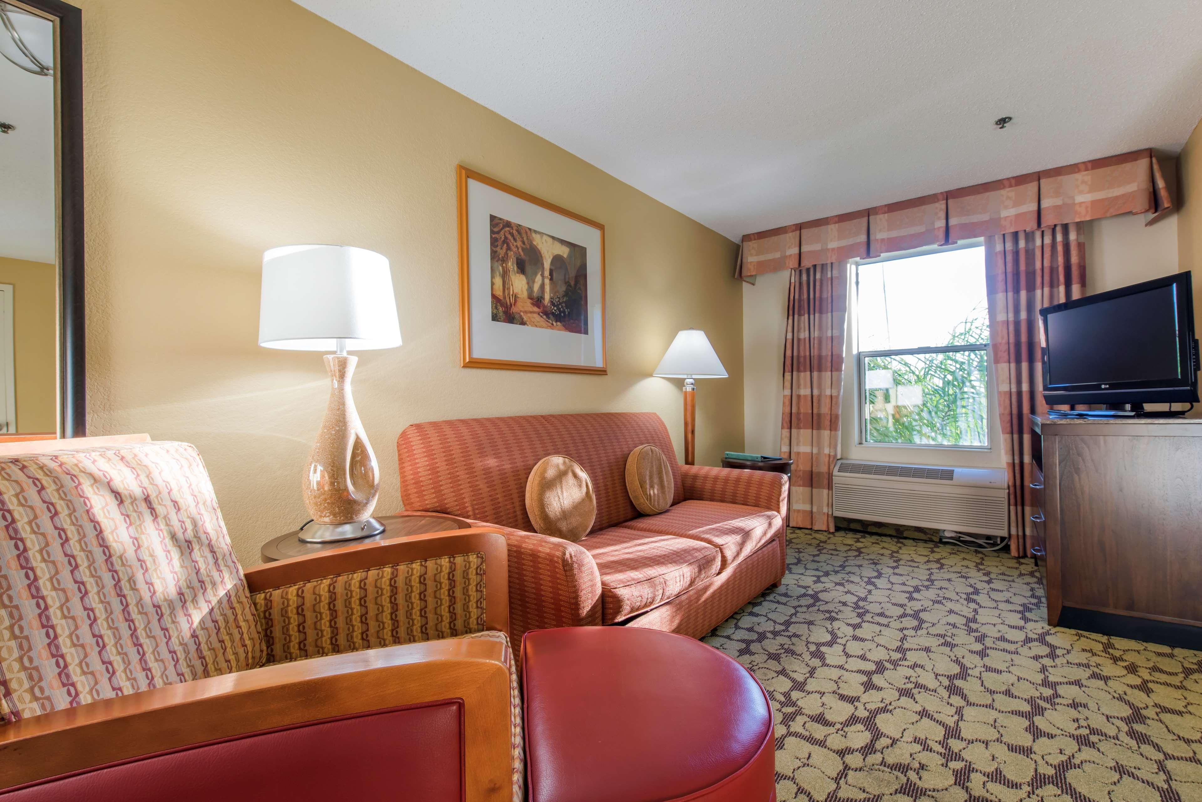 Hilton Garden Inn Arcadia/Pasadena Area מראה חיצוני תמונה